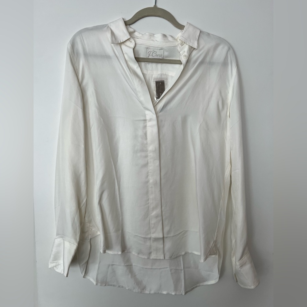 NWT J.Crew Ivory button down blouse. Size 8 slim.